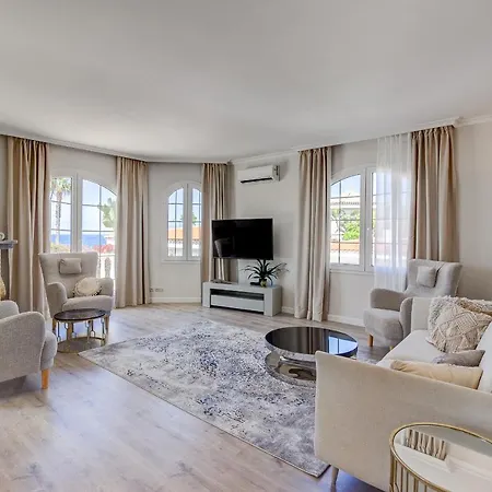 Luxury El Duque Ocean View Вилла *
